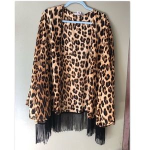 Woman’s plus cheetah cardigan